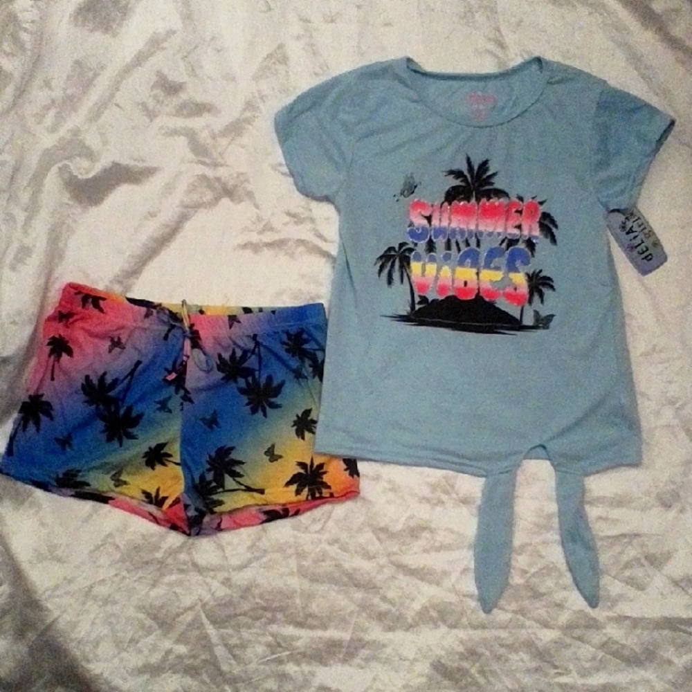 Blue 'Summer Vibes' T-Shirt and Rainbow Palm Shorts Set